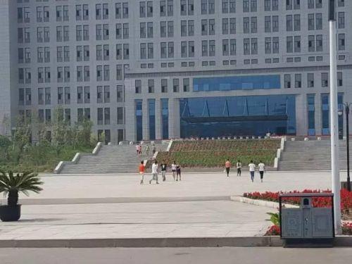 2、吉林鐵道職業技術學院.jpg