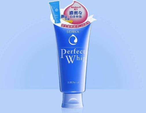 日本cosme大賞洗面奶排名,珊珂棉潤泡沫潔面乳性價比高