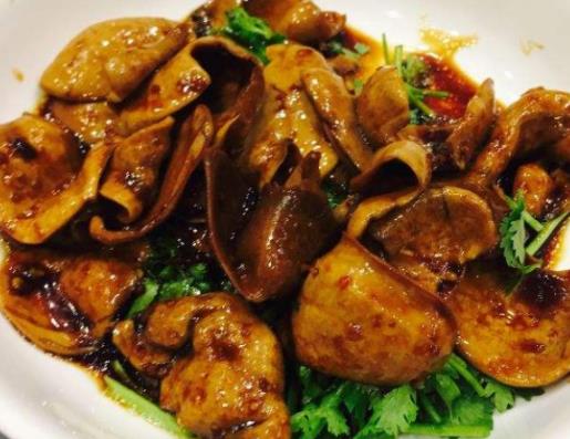 無錫市十大人氣餐廳排名,老李家飯莊的豬蹄、白水魚都是特色