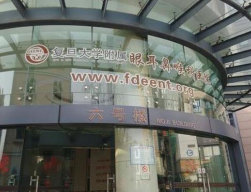 中國著名的十大眼科醫院排名,中山大學中山眼科中心有最先進的治療設備