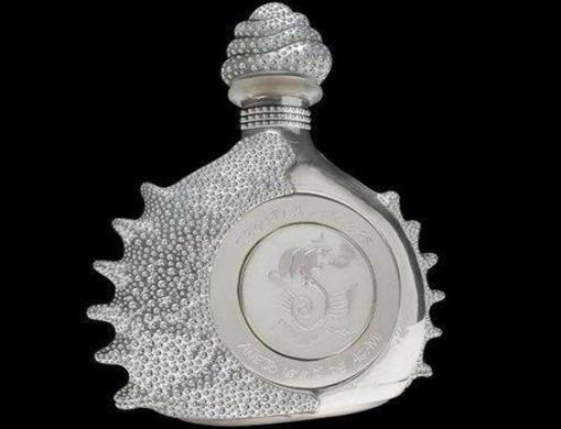 世界最貴的十大奢華名酒,萊伊925龍舌蘭、蘇格蘭迪瓦伏特加有價無市
