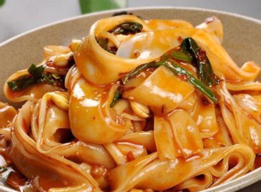 甘肅十大名吃排行榜,蘭州牛肉面口感好、羊肉泡饃歷史悠久