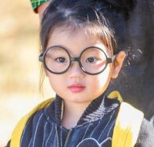 中國八大最漂亮童星排行榜 劉楚恬被網(wǎng)友譽為“史上最美女孩”