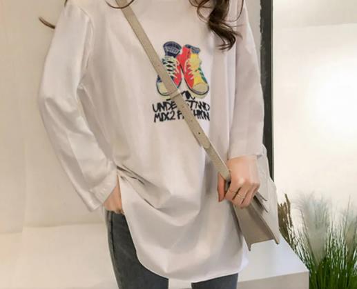 新買(mǎi)的衣服不洗可以嗎?新買(mǎi)的牛仔褲可以不洗穿嗎 新買(mǎi)的衣服不洗可以嗎?新買(mǎi)的牛仔褲可以不洗穿嗎
