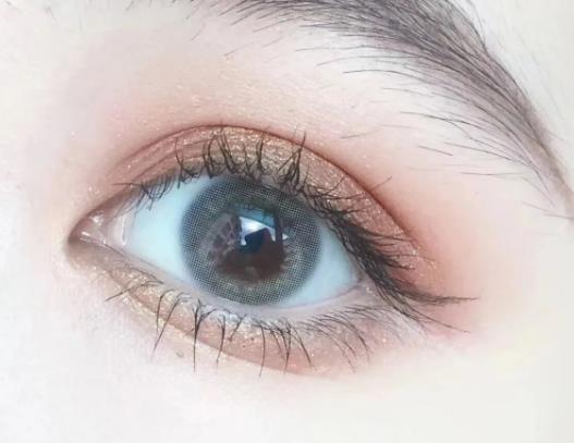 割雙眼皮后多久恢復(fù)自然?雙眼皮疤痕多久消失 割雙眼皮后多久恢復(fù)自然?雙眼皮疤痕多久消失