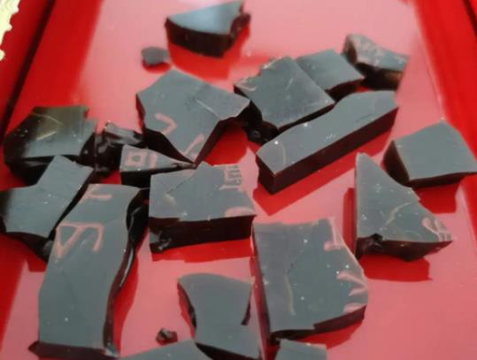 藥店里500多的阿膠是真的嗎?一次吃了250克的阿膠會過量嗎 藥店里500多的阿膠是真的嗎?一次吃了250克的阿膠會過量嗎