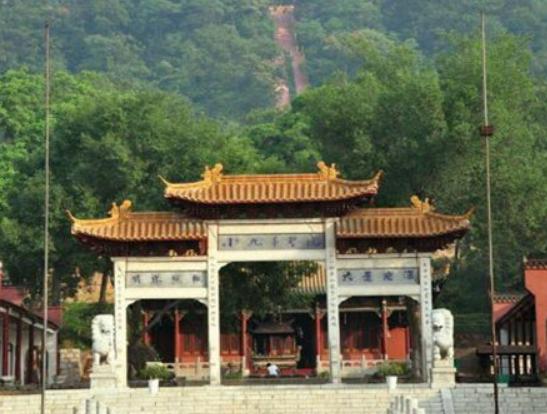馬鞍山最好玩的地方排名,雨山湖有代表性、采石磯文化底蘊(yùn)濃厚 馬鞍山最好玩的地方排名,雨山湖有代表性、采石磯文化底蘊(yùn)濃厚