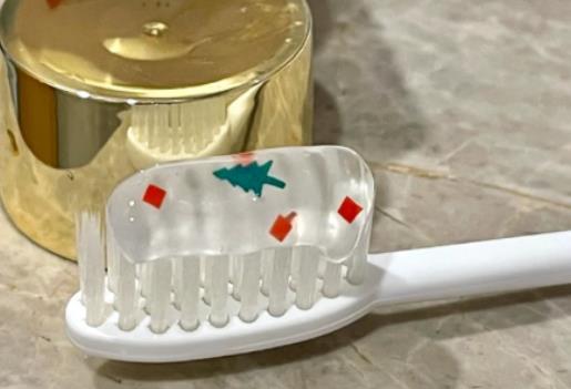 貴的牙膏真的有用嗎?一直用含氟牙膏好嗎 貴的牙膏真的有用嗎?一直用含氟牙膏好嗎