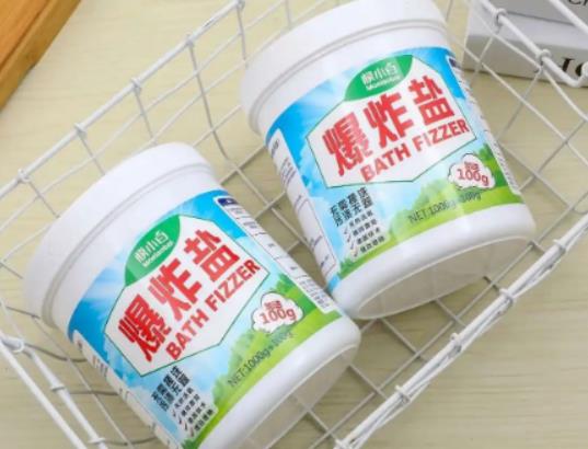 爆炸鹽用開水泡開之后能馬上把衣服塞進去嗎?爆炸鹽是用溫水還是開水 爆炸鹽用開水泡開之后能馬上把衣服塞進去嗎?爆炸鹽是用溫水還是開水