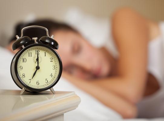 長期睡眠不足免疫力會下降嗎?早睡早起后生活有啥變化 長期睡眠不足免疫力會下降嗎?早睡早起后生活有啥變化
