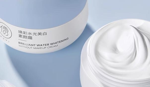 經常涂素顏霜會變白嗎 長期使用素顏霜有害嗎 經常涂素顏霜會變白嗎 長期使用素顏霜有害嗎