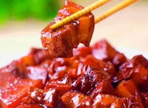 做紅燒肉焯水有什么作用?紅燒肉不發柴的竅門 做紅燒肉焯水有什么作用?紅燒肉不發柴的竅門