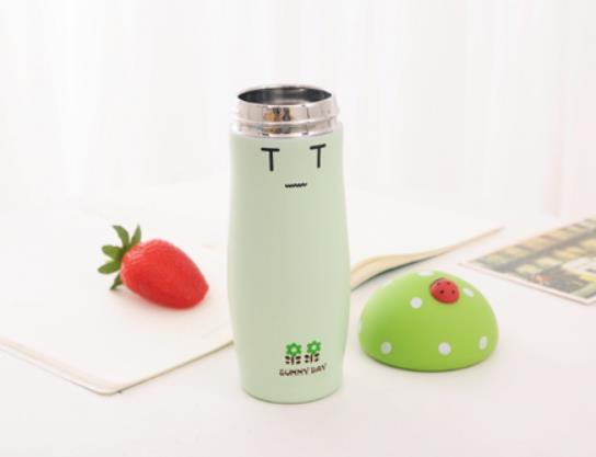 保溫杯內壁發黃怎么清洗?保溫杯內壁沒有304標志正常嗎 保溫杯內壁發黃怎么清洗?保溫杯內壁沒有304標志正常嗎