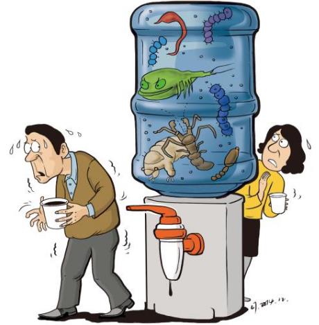 桶裝水保質期是多久?超過多少天就不能喝了?桶裝水多少升多錢一桶